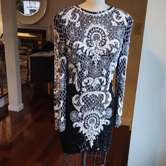 Vintage Black And White Beaded Dress. - Picture 4 of 12